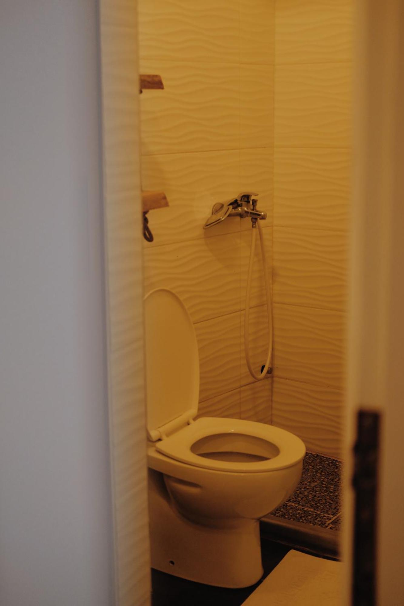 At Pikotiko'S - Korca City Rooms For Rent Luaran gambar