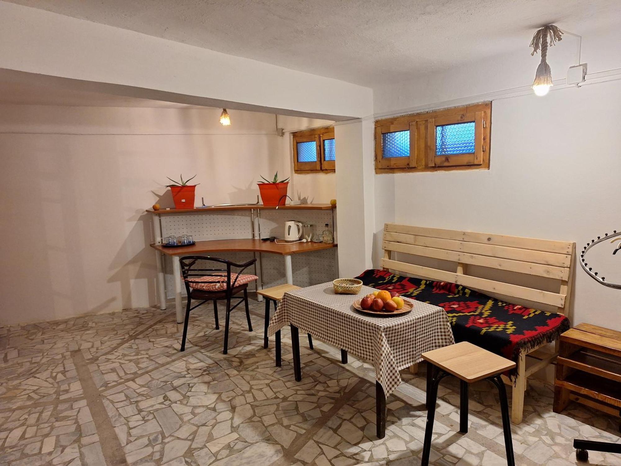 At Pikotiko'S - Korca City Rooms For Rent Luaran gambar